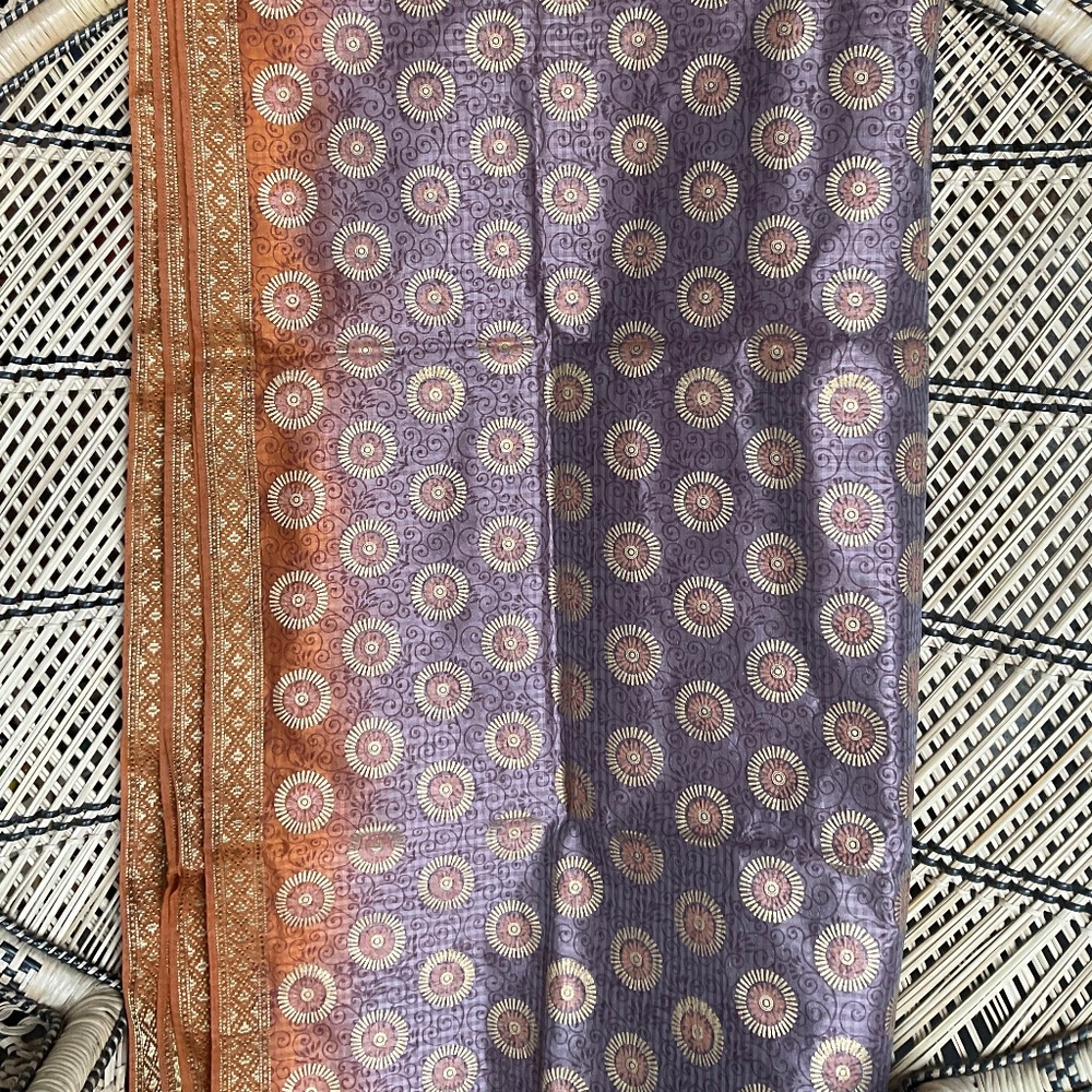 Gorgeous - Very Large, vibrant Saree